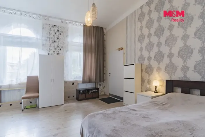 Prodej činžovního domu, Karlovy Vary, nábřeží Jana Palacha, 340 m2